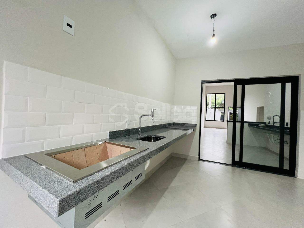 Casa à venda no Pinheirinho: 