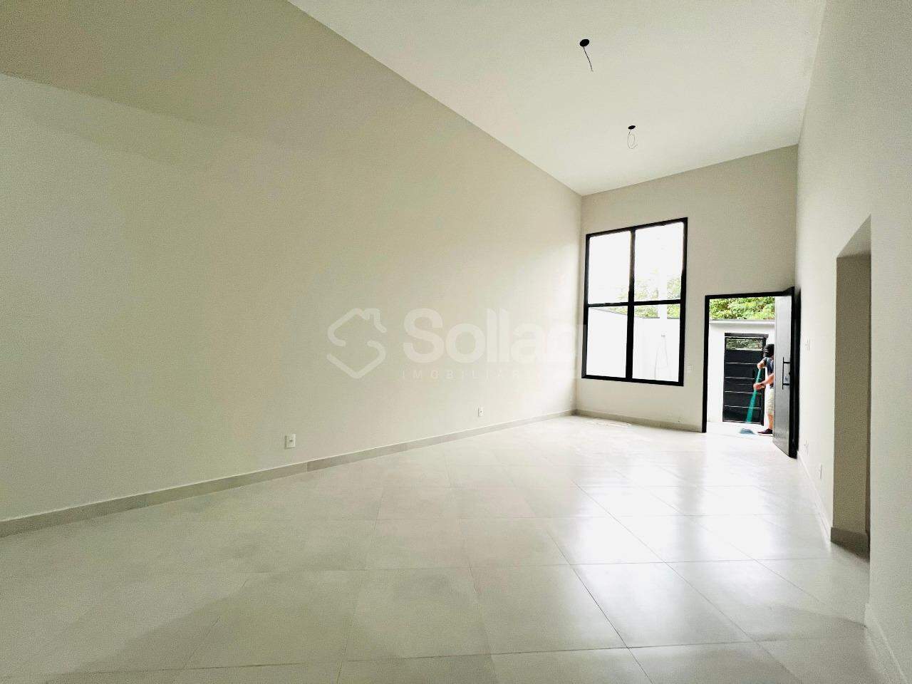 Casa à venda no Pinheirinho: 