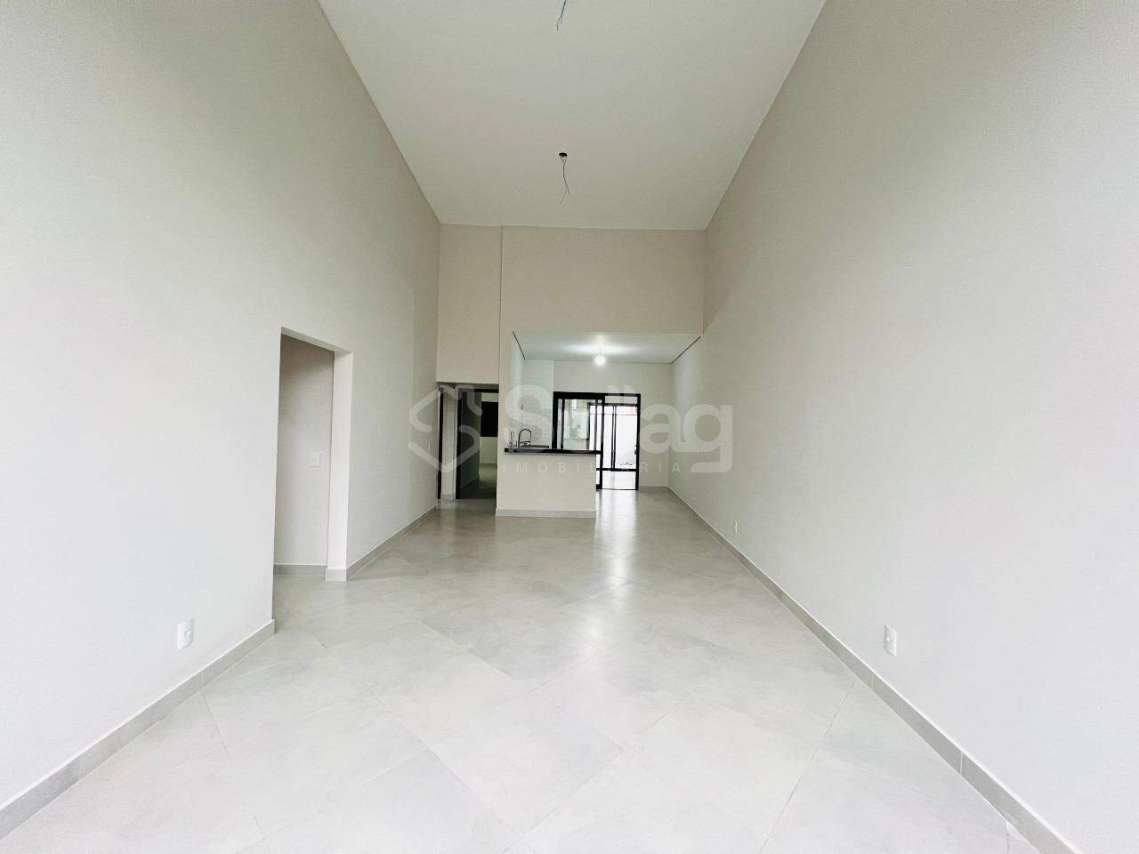 Casa à venda no Pinheirinho: 