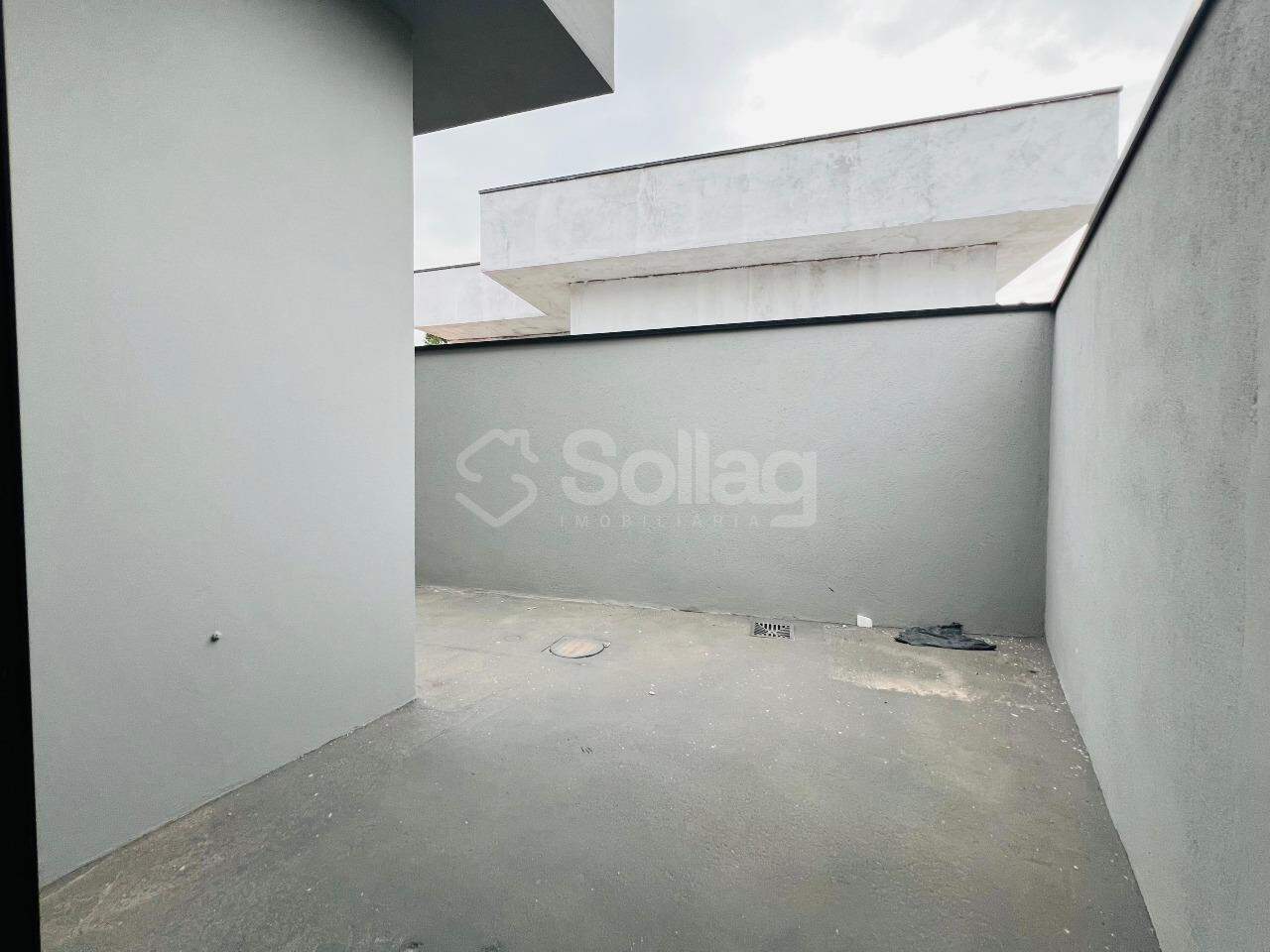 Casa à venda no Pinheirinho: 