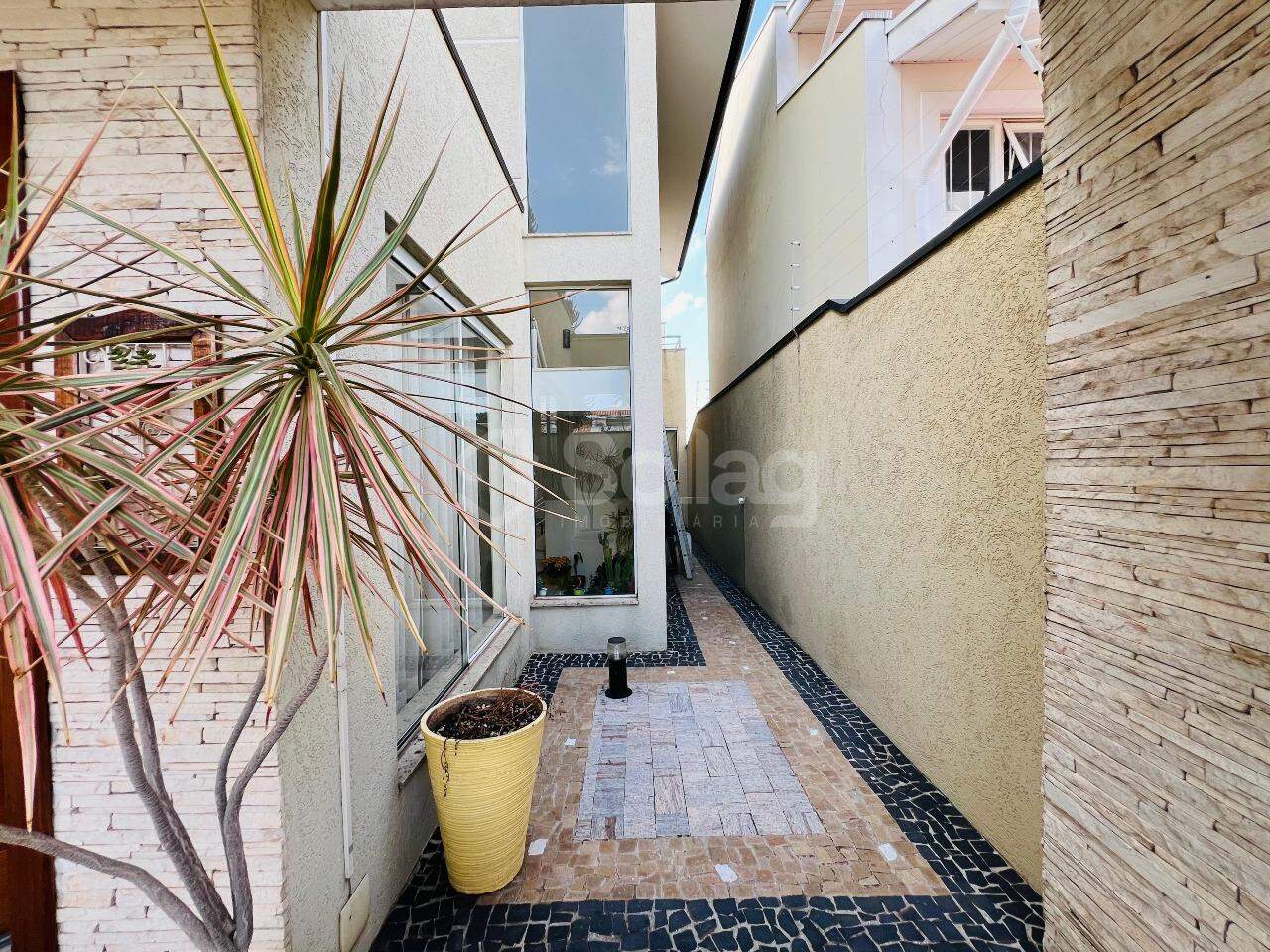 Casa à venda no Jardim Paiquerê: 