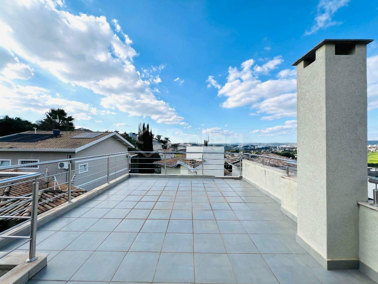 Casa à venda no Jardim Paiquerê: 