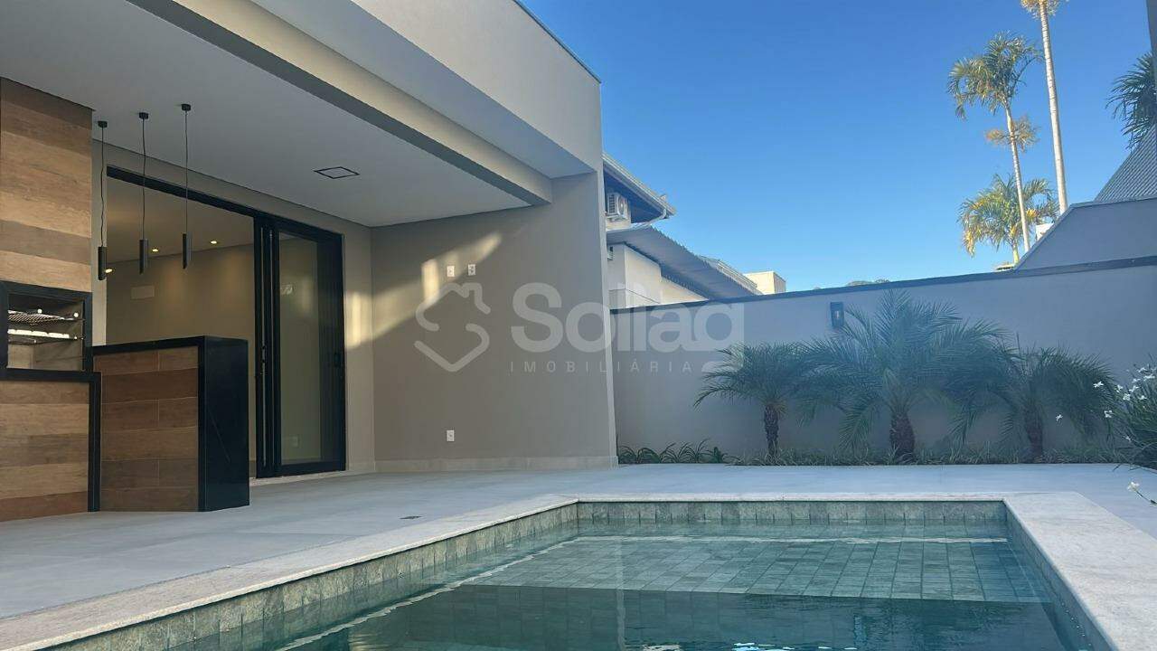 Casa em condomínio à venda no Condomínio Jardim das Palmeiras:
