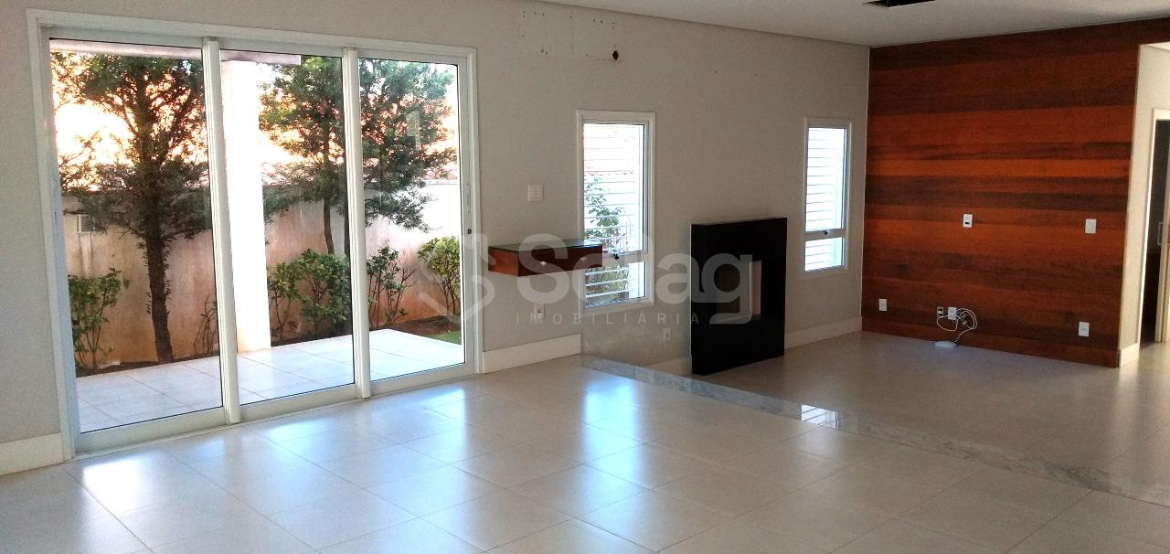 Casa em condomínio à venda no Condomínio Morada do Sol: 