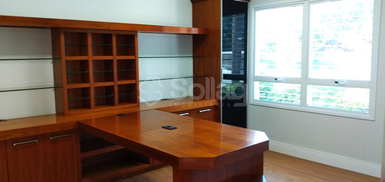 Casa em condomínio à venda no Condomínio Morada do Sol: 