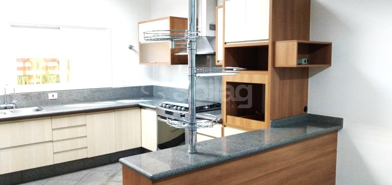 Casa em condomínio à venda no Condomínio Morada do Sol: 