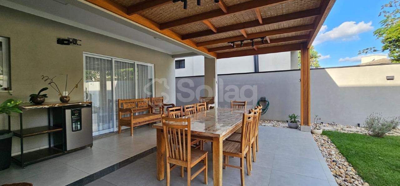Casa em condomínio à venda no Condomínio Vita Verde: 