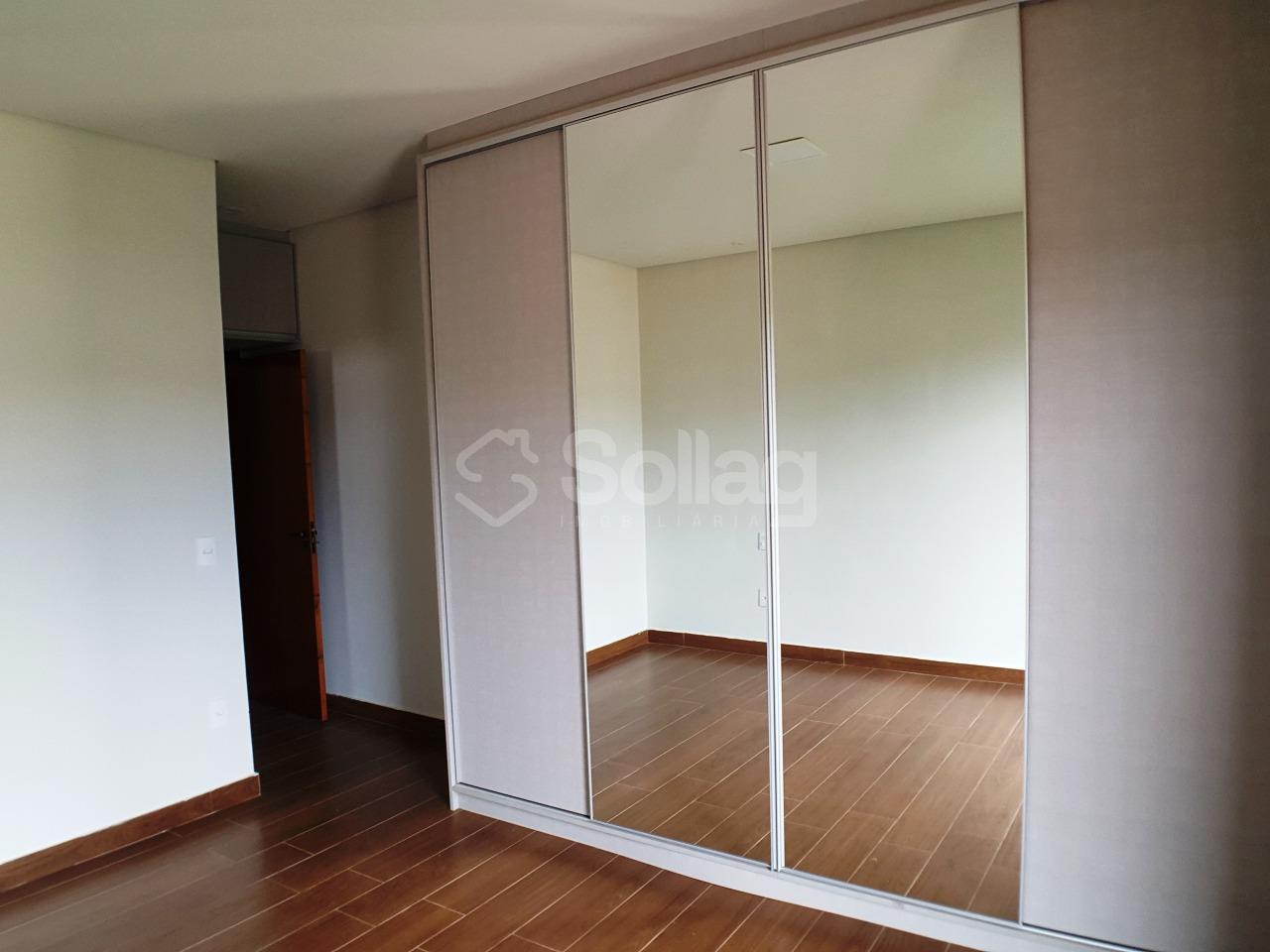 Casa em condomínio à venda no Recanto das Palmas: 