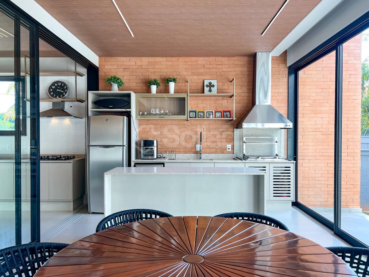 Casa em condomínio à venda no Condomínio Residencial Querência: 