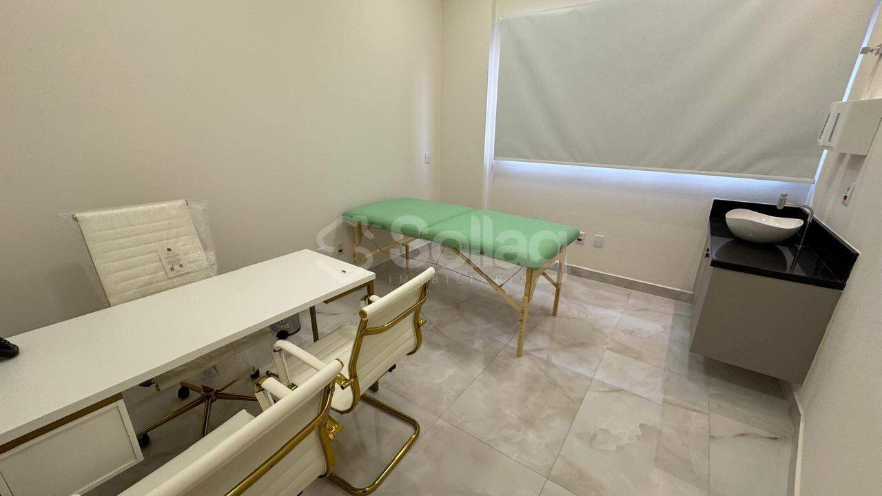 Sala para aluguel no Santa Rosa: 