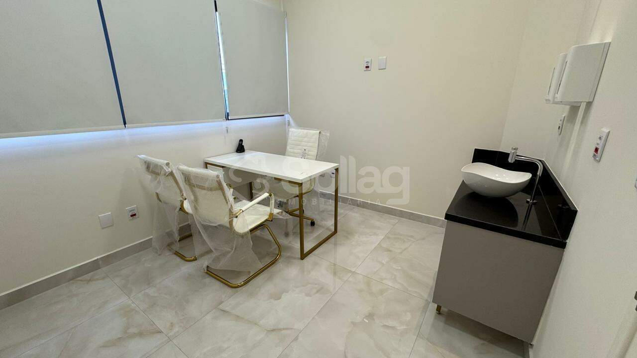 Sala para aluguel no Santa Rosa: 