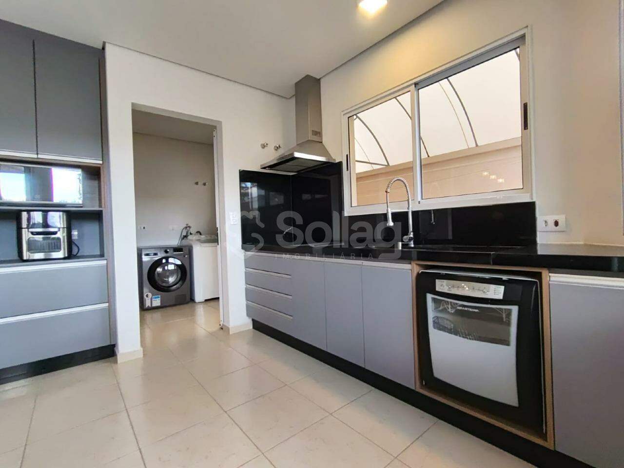 Casa em condomínio para aluguel no Bosque: 