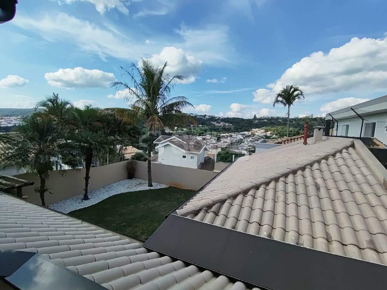 Casa em condomínio para aluguel no Bosque: 