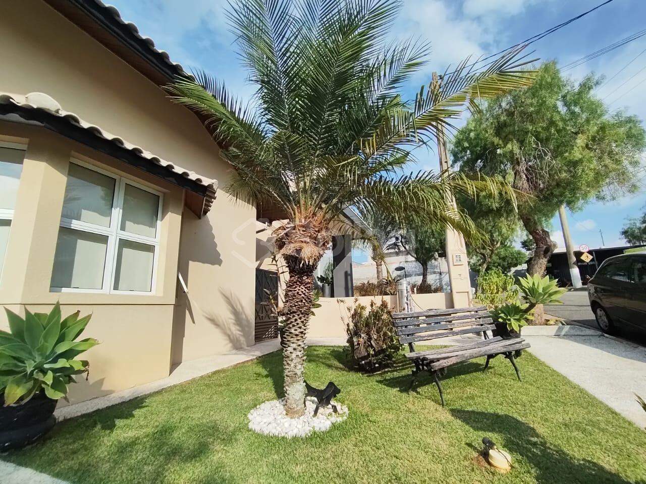 Casa em condomínio para aluguel no Bosque: 