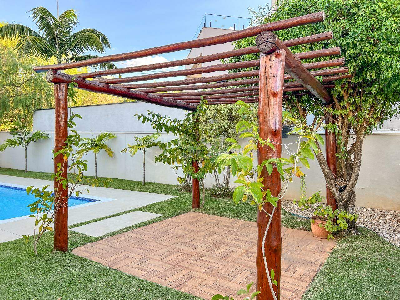 Casa em condomínio à venda no Condomínio Reserva dos Vinhedos: 