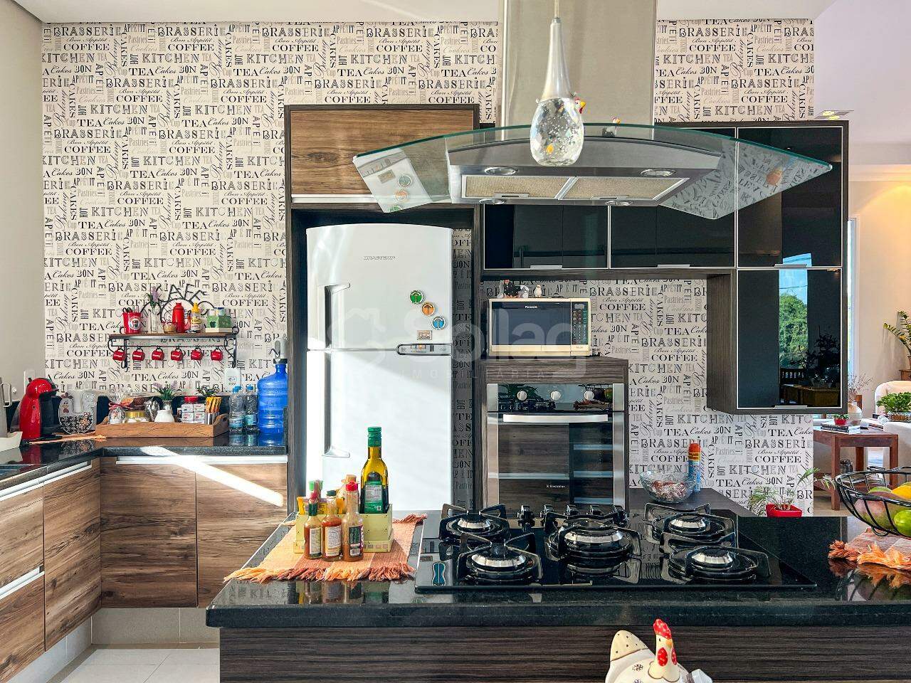 Casa em condomínio à venda no Condomínio Reserva dos Vinhedos: 