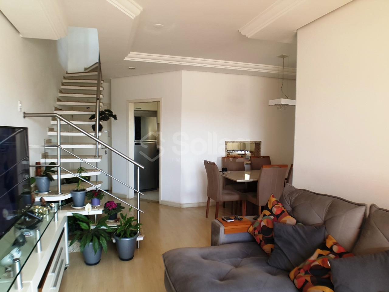 Apartamento à venda no Jardim Itália : 