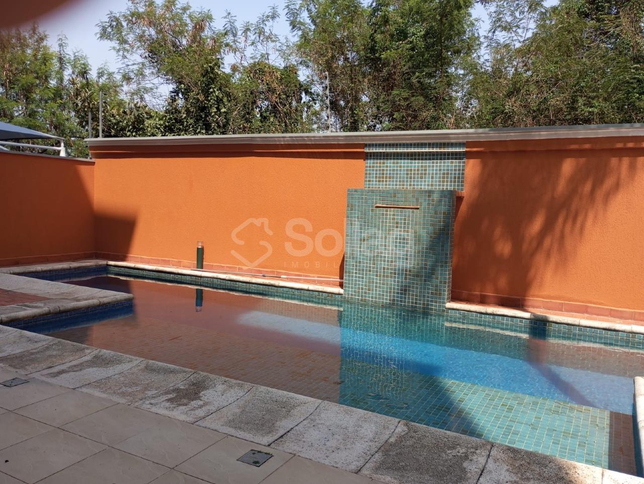 Apartamento à venda no Jardim Itália : 