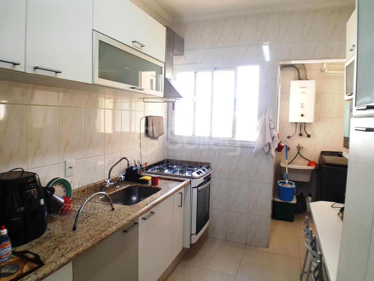 Apartamento à venda no Jardim Itália : 