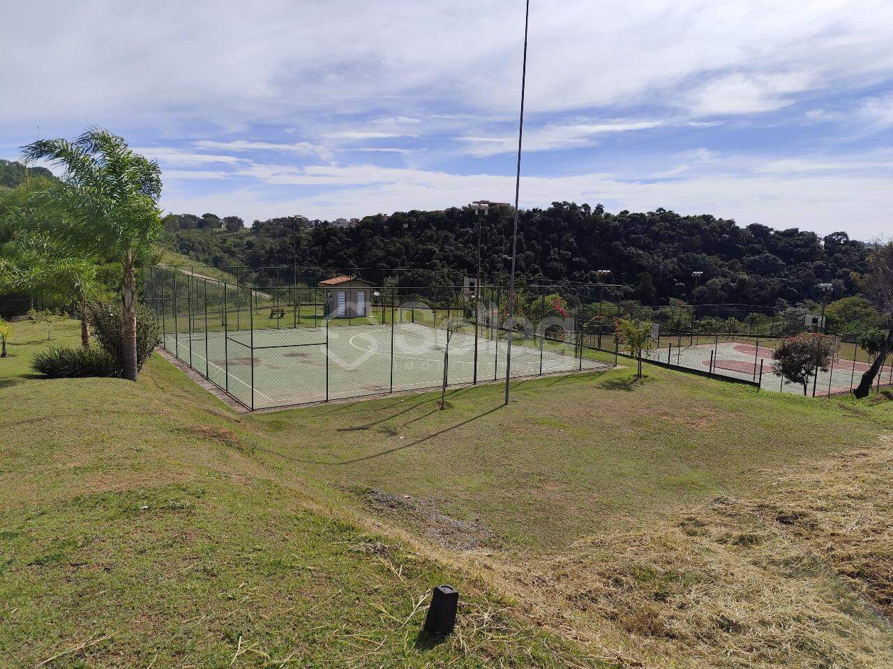 Terreno em condomínio à venda no Condomínio Reserva Santa Monica: