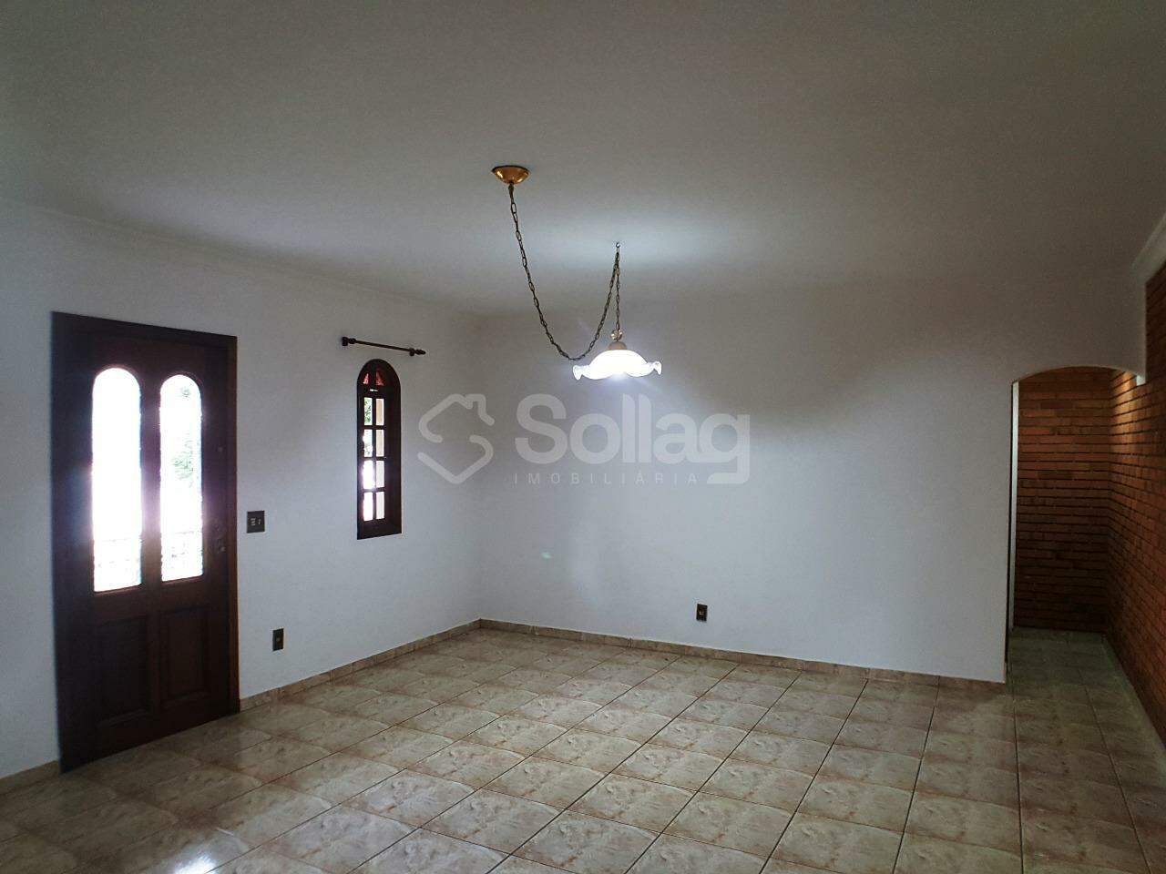 Casa em condomínio para aluguel no Marambaia: