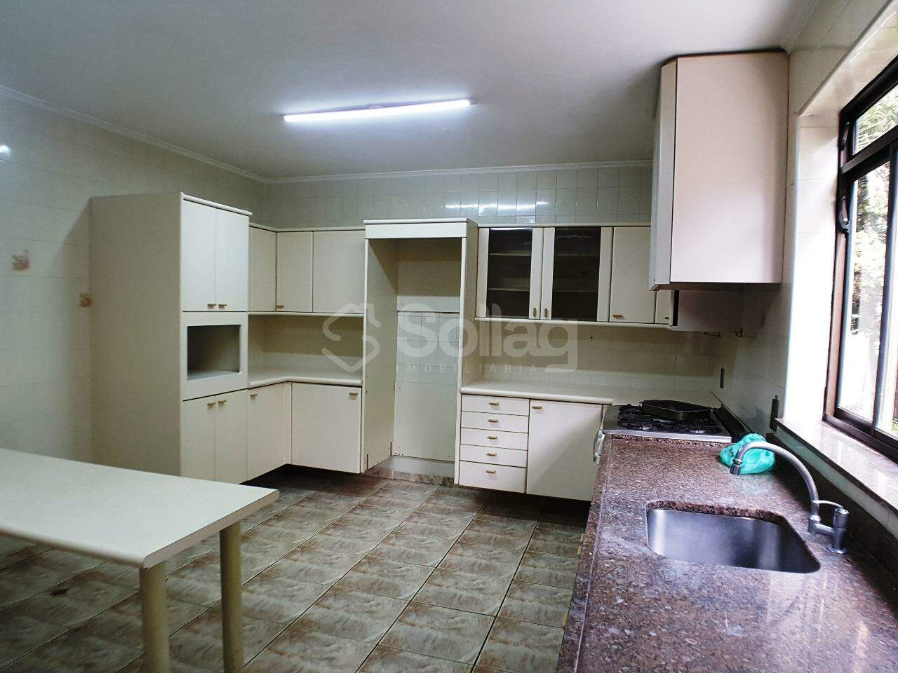 Casa em condomínio para aluguel no Marambaia: