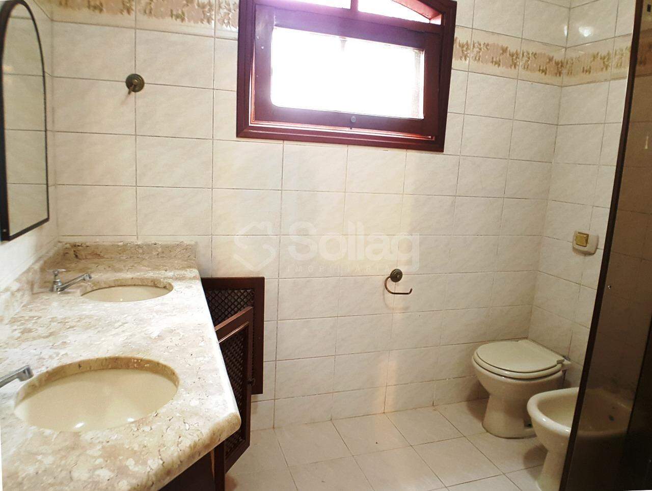 Casa em condomínio para aluguel no Marambaia: