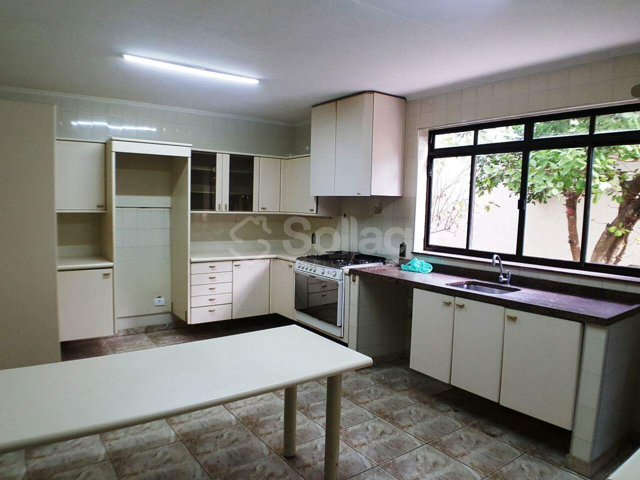 Casa em condomínio para aluguel no Marambaia: