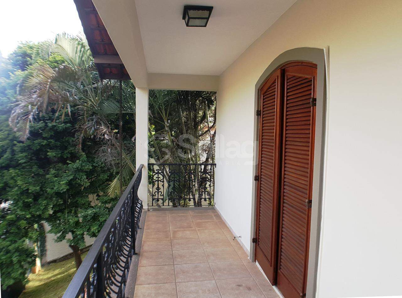 Casa em condomínio para aluguel no Marambaia: