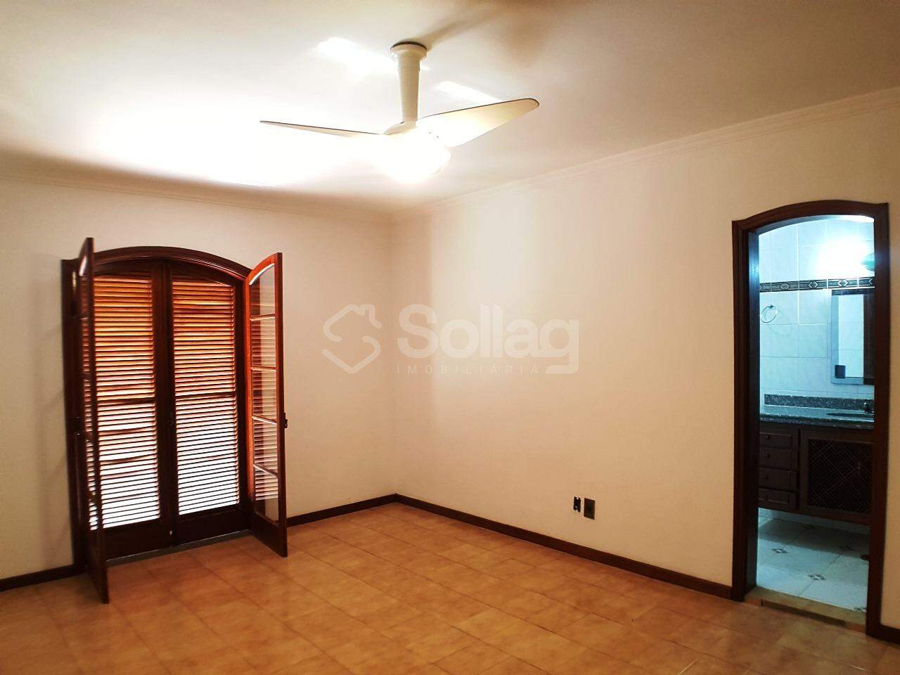 Casa em condomínio para aluguel no Marambaia: