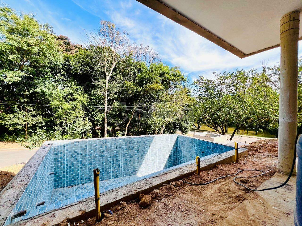 Casa em condomínio à venda no Condomínio Estância Marambaia: 