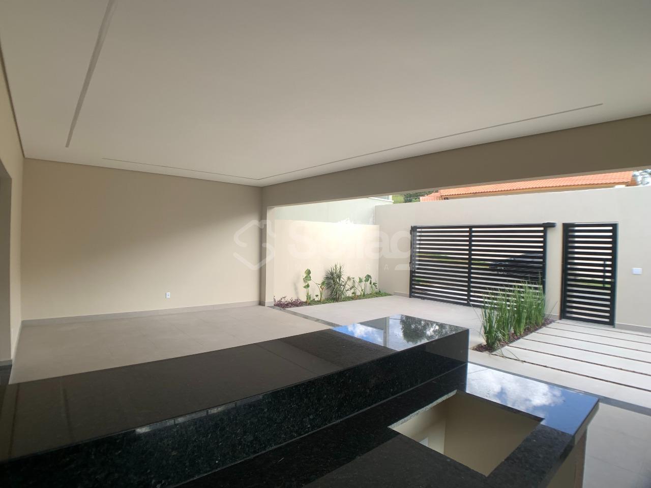 Casa à venda no Pinheirinho: 