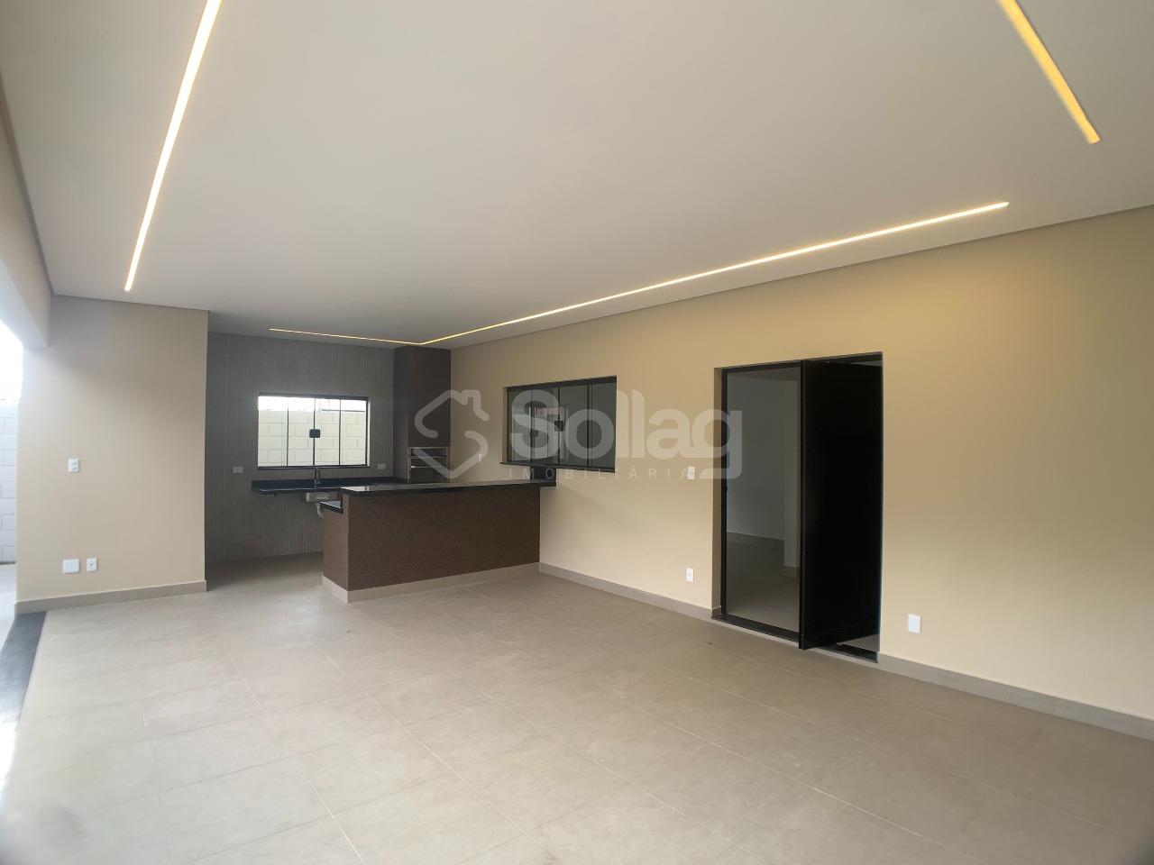 Casa à venda no Pinheirinho: 