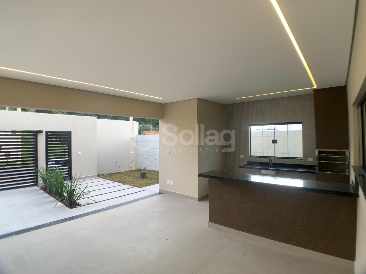 Casa à venda no Pinheirinho: 