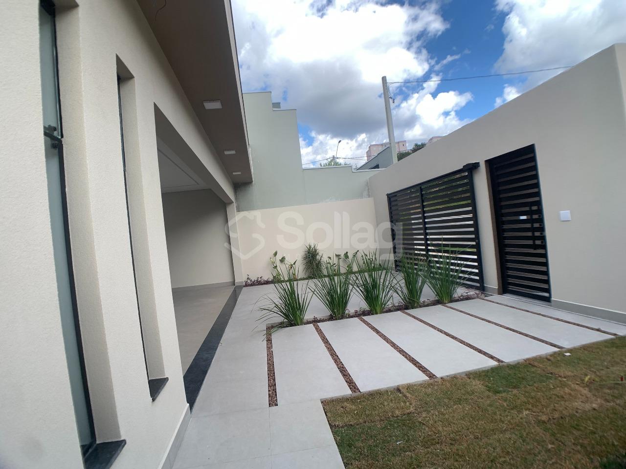 Casa à venda no Pinheirinho: 