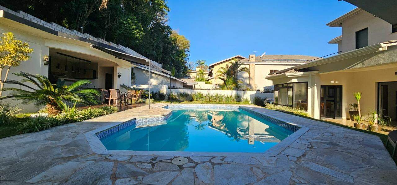 Casa em condomínio à venda no Condomínio Jardim Europa: