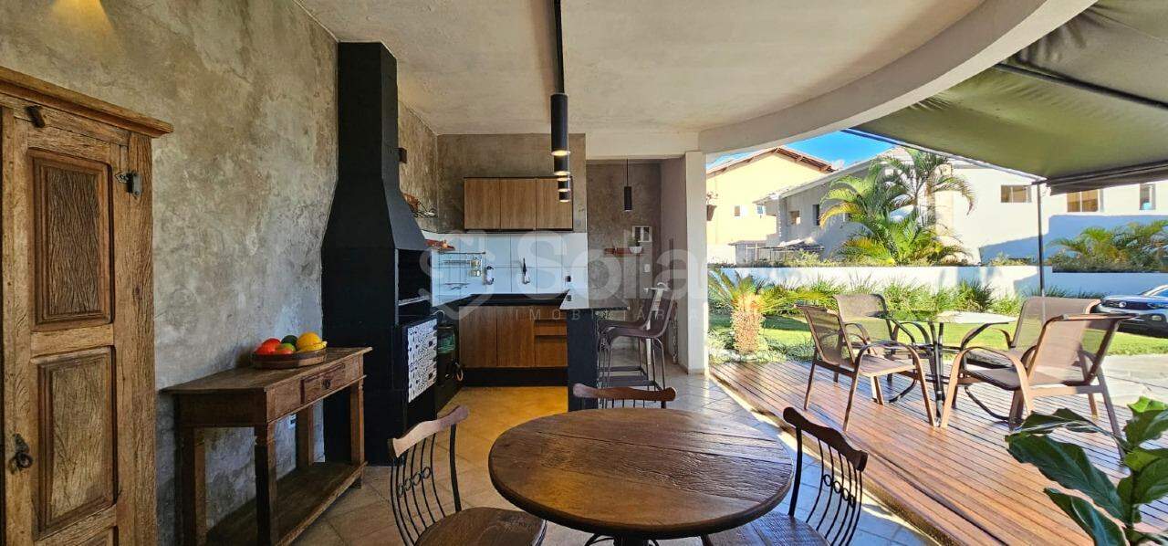 Casa em condomínio à venda no Condomínio Jardim Europa: 