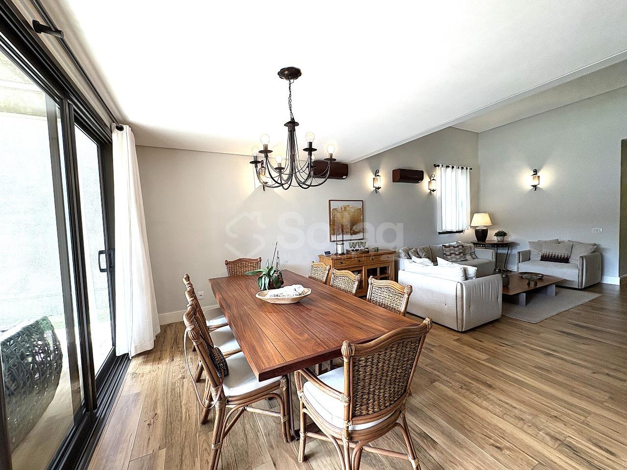 Casa em condomínio à venda no Condomínio Terras de Vinhedo: