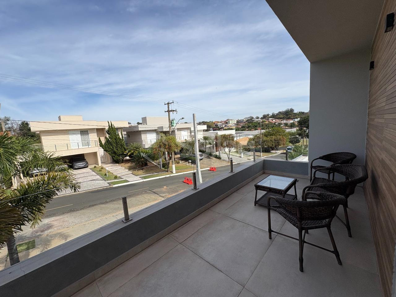 Casa em condomínio à venda no Condomínio Terras de Vinhedo: