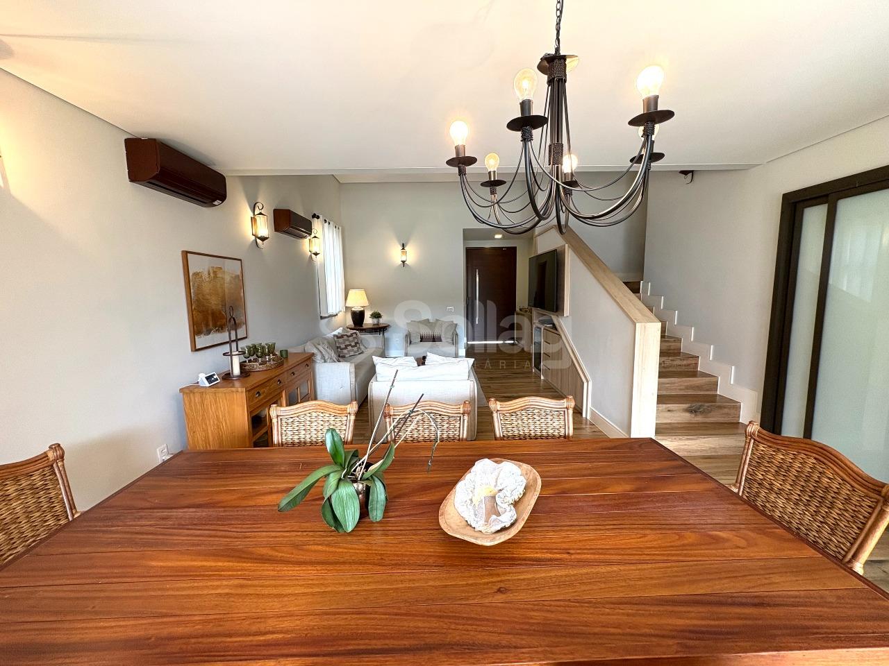 Casa em condomínio à venda no Condomínio Terras de Vinhedo: