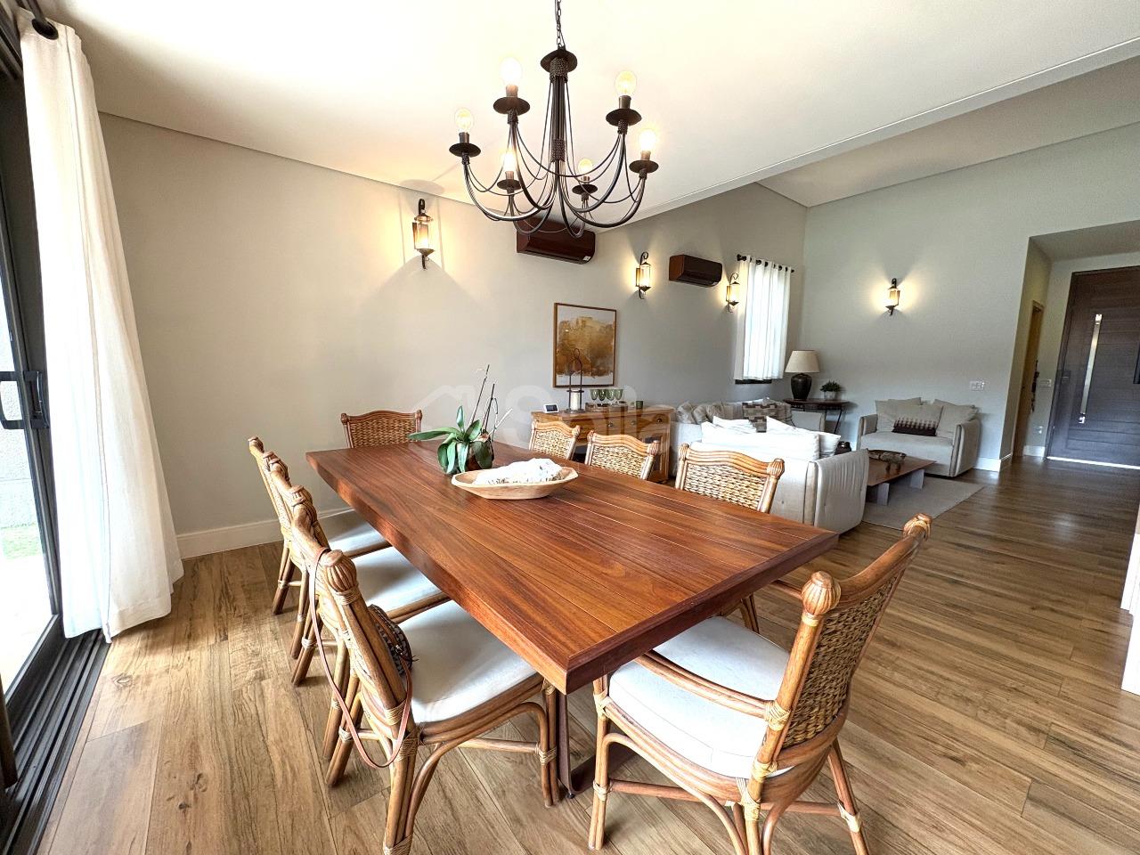 Casa em condomínio à venda no Condomínio Terras de Vinhedo: 