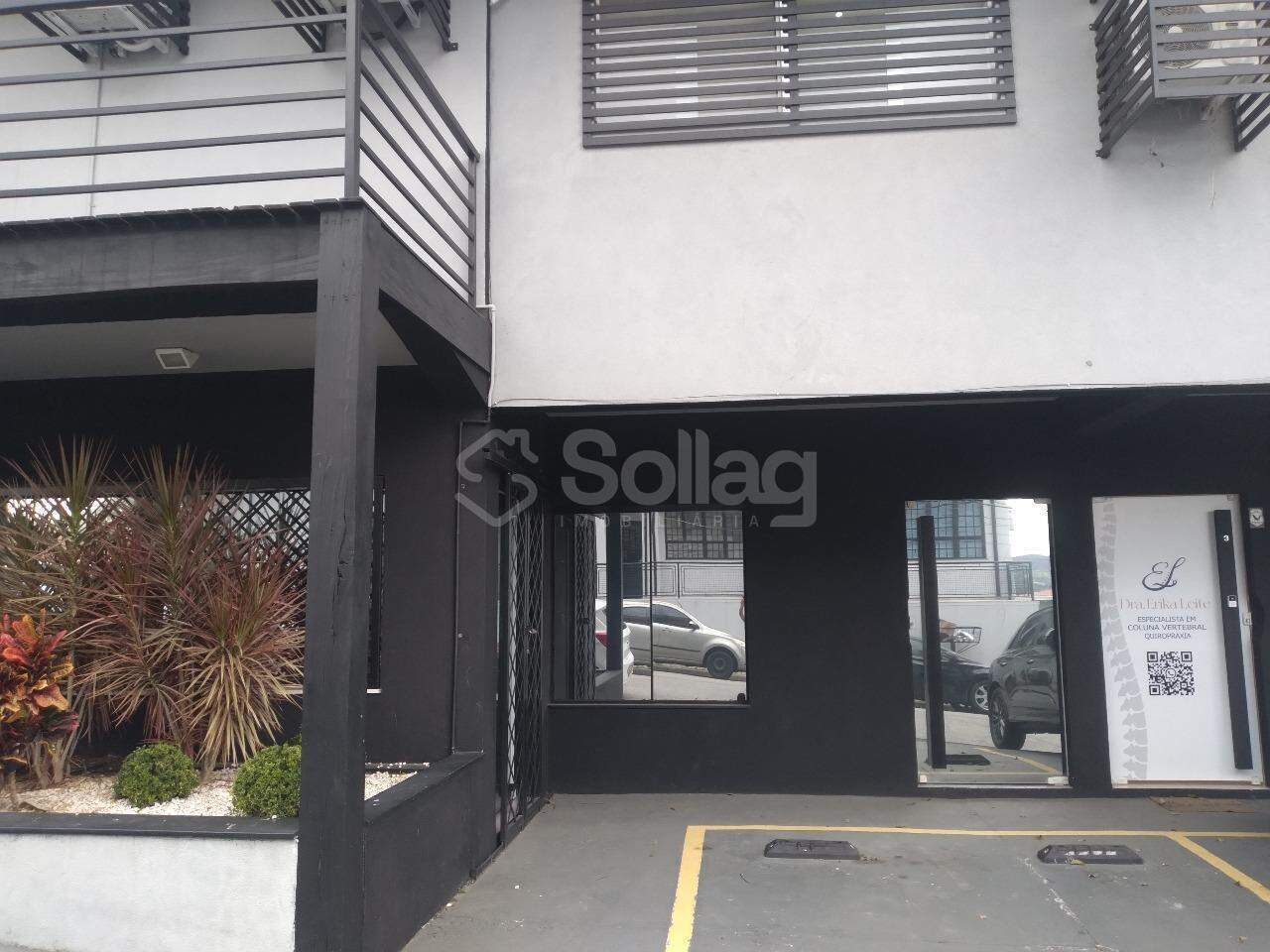 Sala para aluguel no Santa Rosa: