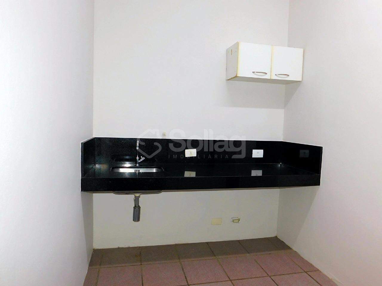 Sala para aluguel no Santa Rosa: