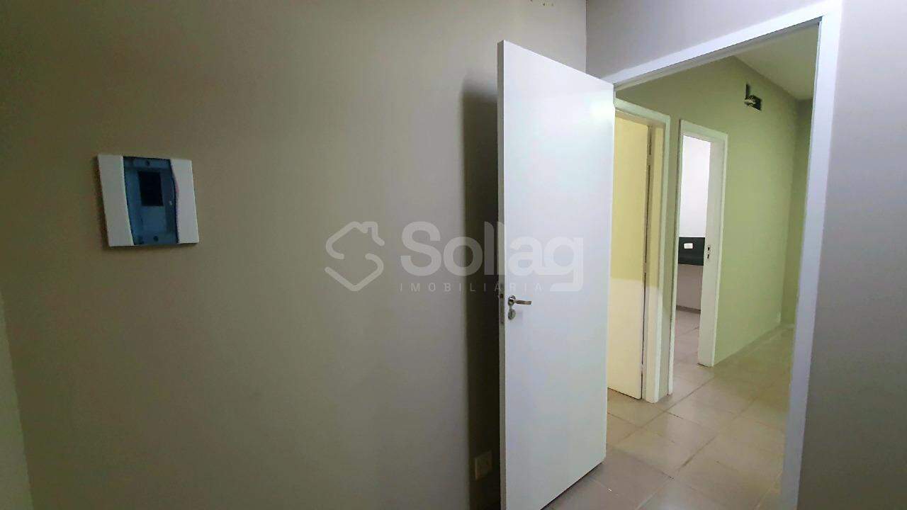 Sala para aluguel no Santa Rosa: 