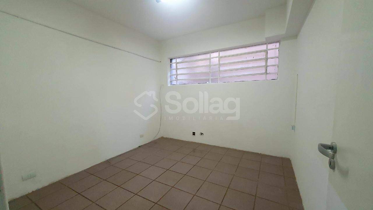 Sala para aluguel no Santa Rosa: 