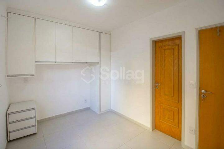 Apartamento para aluguel no Condomínio Europa: 