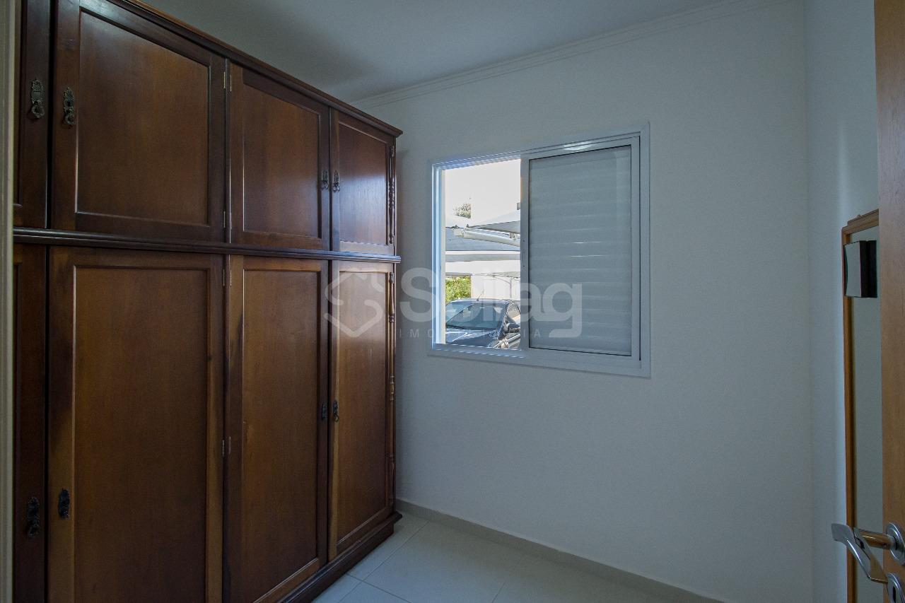 Apartamento para aluguel no Condomínio Europa: 