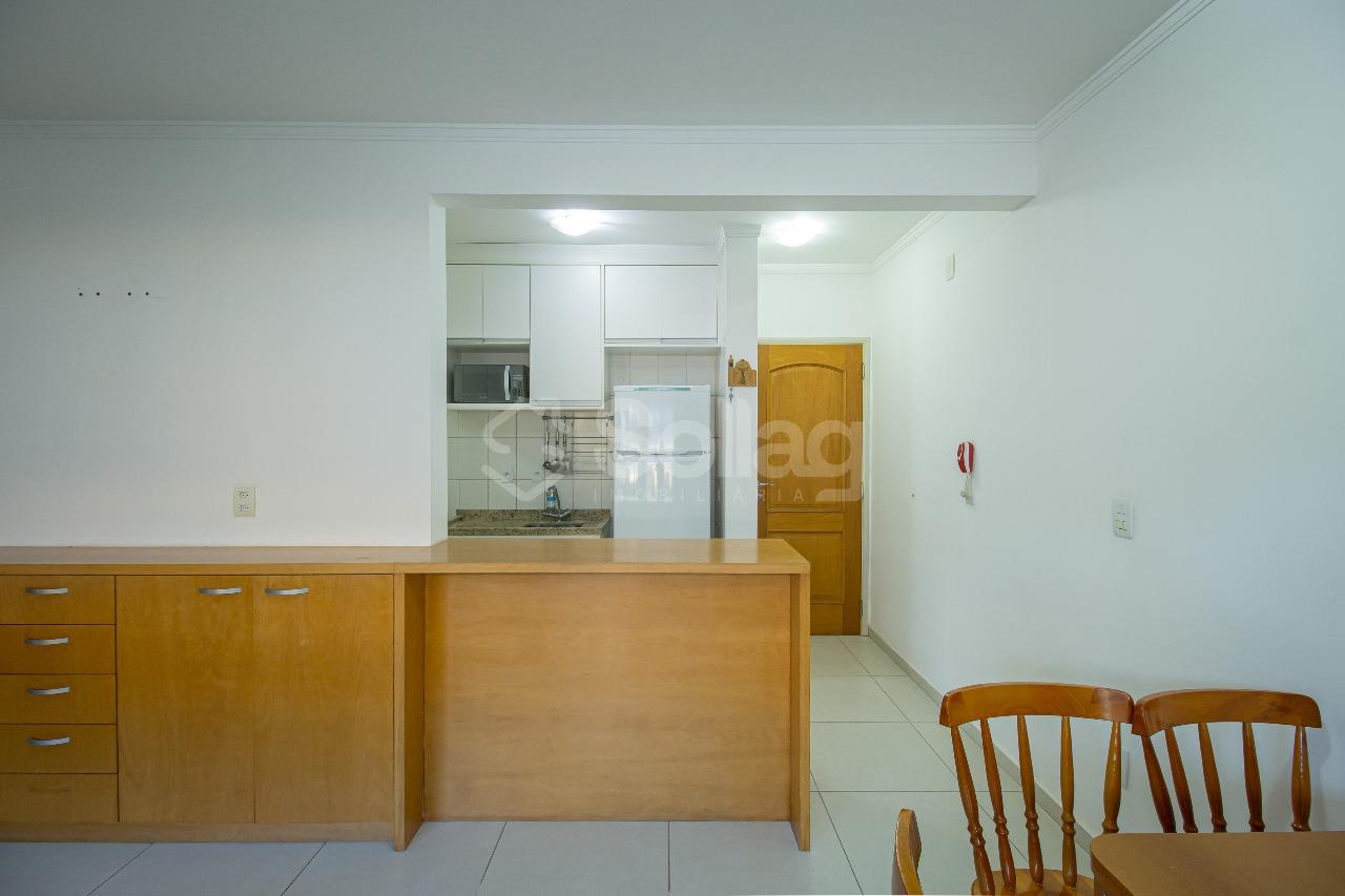 Apartamento para aluguel no Condomínio Europa: 