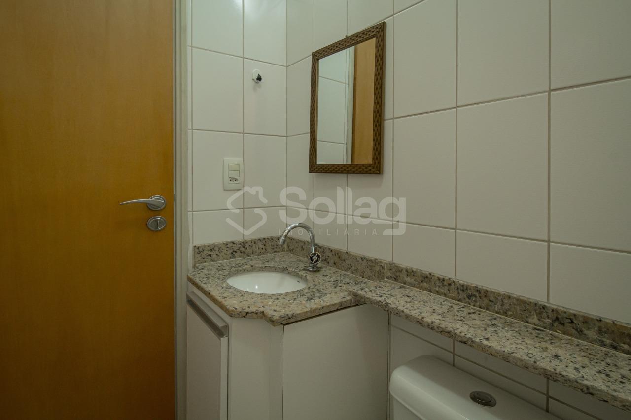 Apartamento para aluguel no Condomínio Europa: 