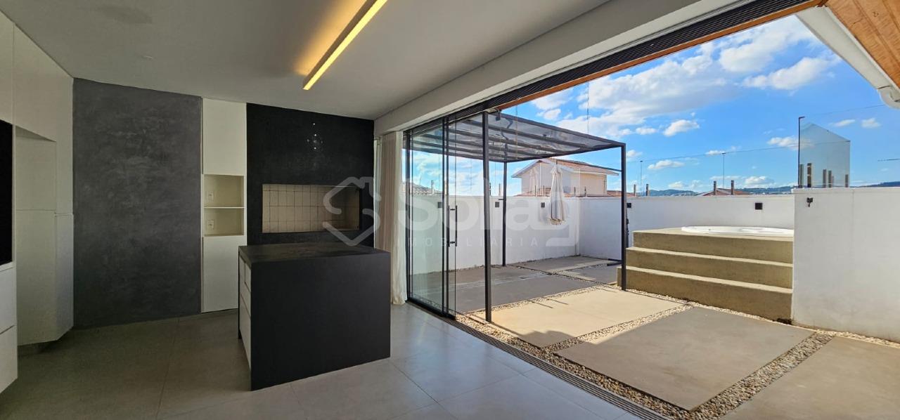 Apartamento à venda no Pinheirinho: 